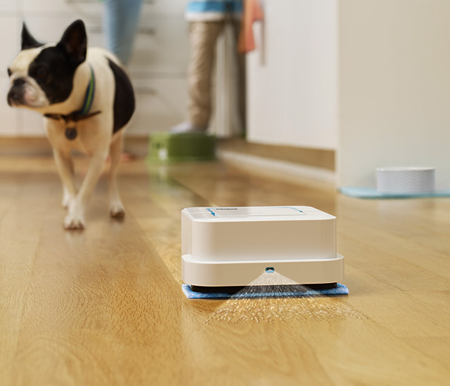 アイロボット オーナーズサイト登録者様限定 ご家族・ご友人紹介プログラム ご家族・ご友人にルンバ・ブラーバのある暮らしをオススメしませんか?